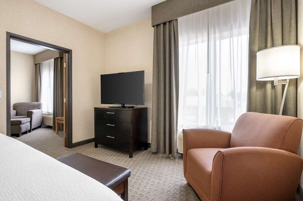 Best Western Plus Howe Inn - photo 23