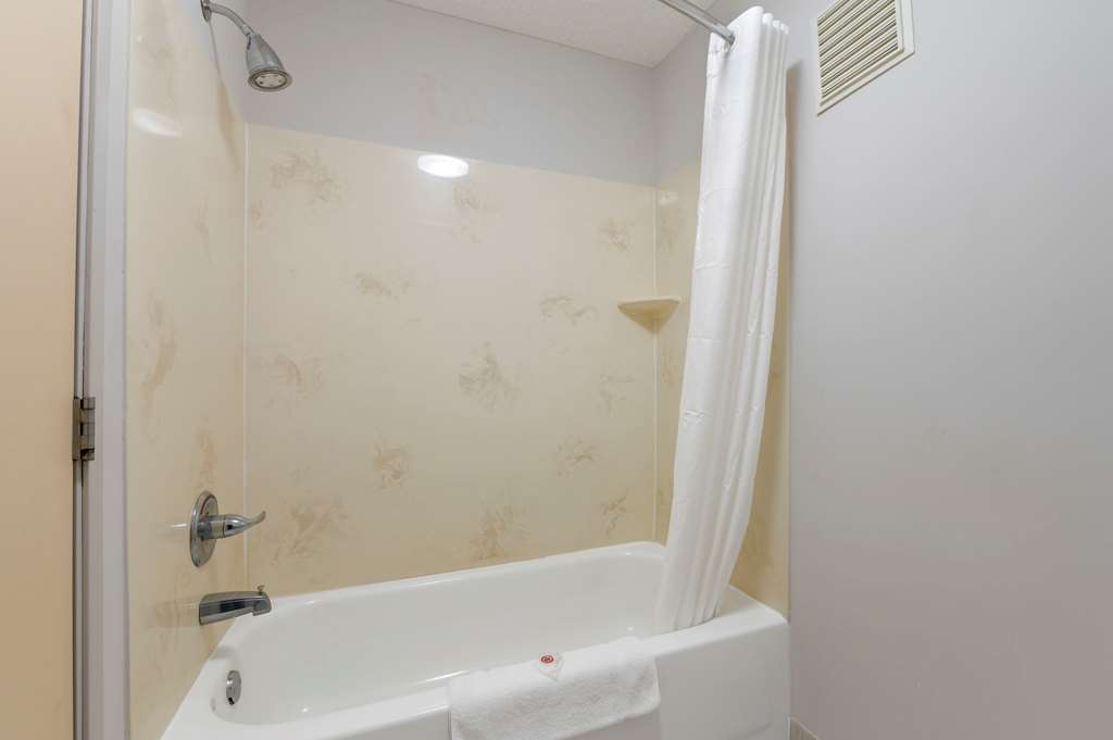 Comfort Inn & Suites Zanesville City Center - photo 16