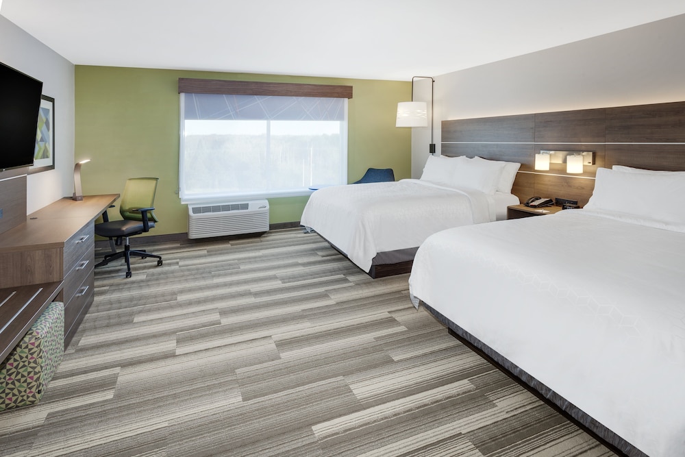 Holiday Inn Express & Suites Hudson I 94 an IHG Hotel - photo 5