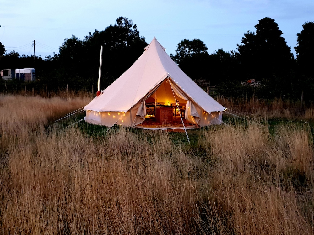 5m xl Bell Tent With log Burner Near Whitby