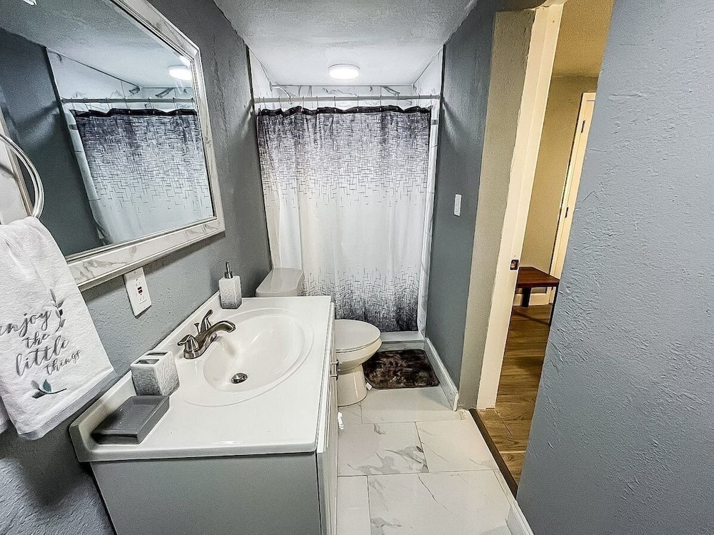 Modern space in the heart of Tampa - photo 14