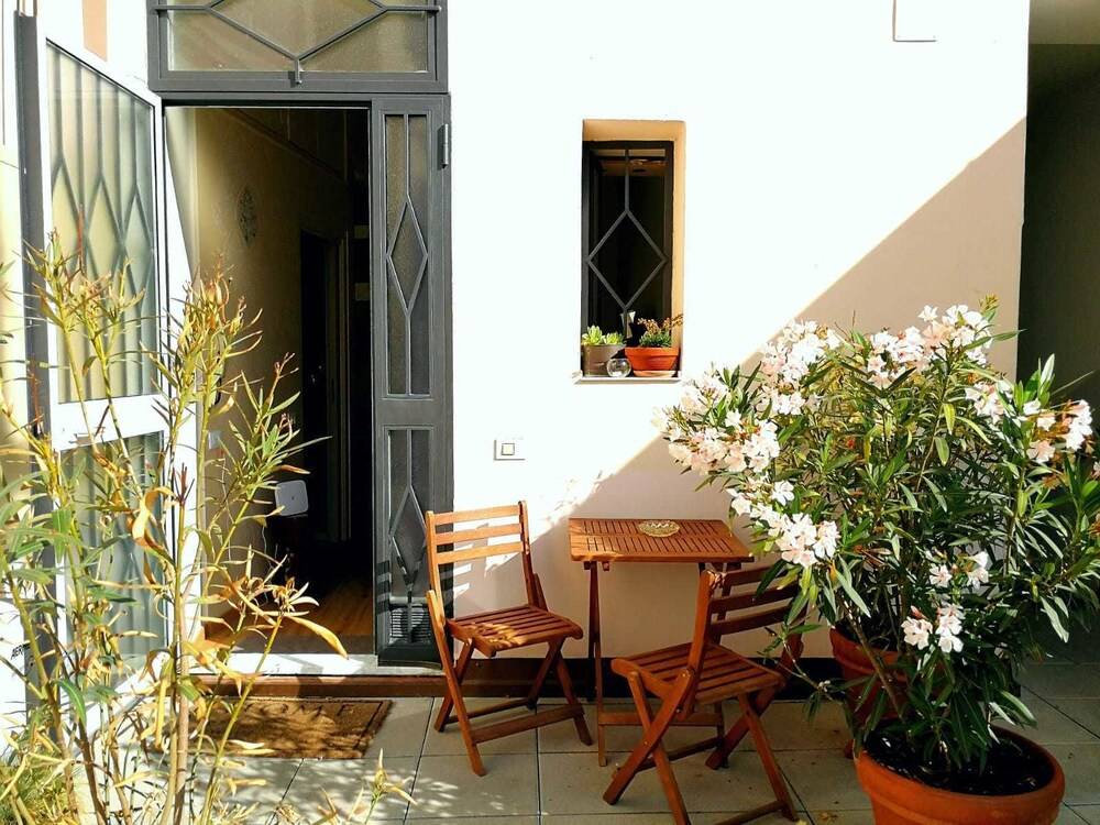 Studio 33 - carbon neutral hotel in Como