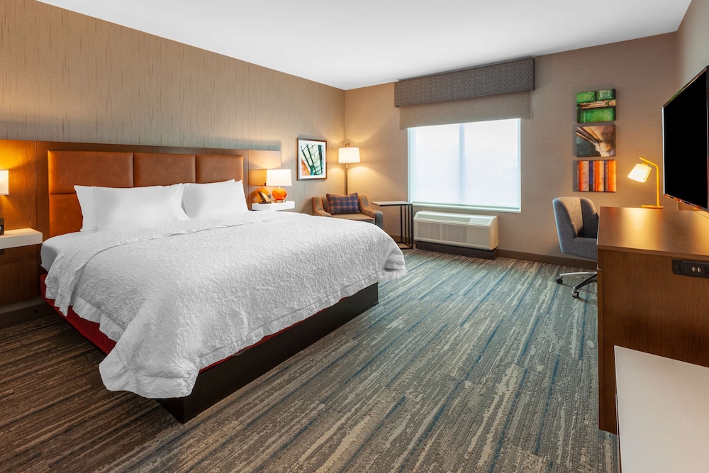 Hampton Inn & Suites Bloomfield Hills Detroit - photo 12