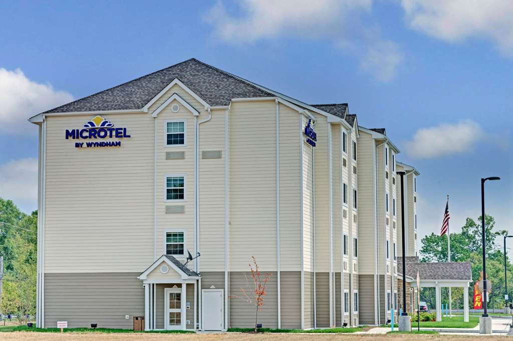 Microtel Inn & Suites By Wyndham Philadelphia Airport Ridley - featured photo