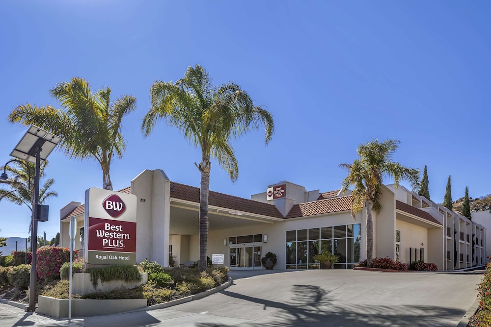 Best Western Plus Royal Oak Hotel - photo 33