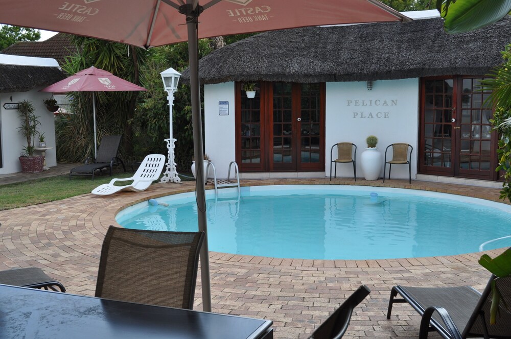 Pelican Place Guest Cottages — 4-Star Luxury Hotel in Kraaifontein, South Africa