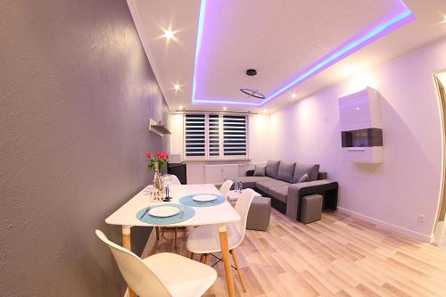 Noclegi Family Apartments Hotel Apartamenty — Raciborz