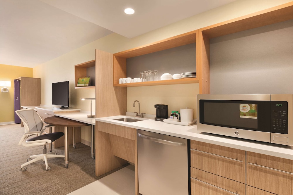 Home2 Suites by Hilton Phoenix Tempe University Research Park - photo 10