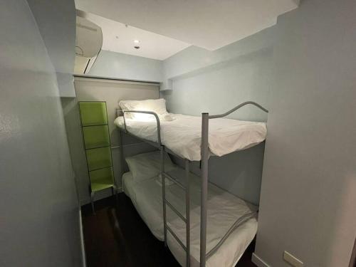 A2J Luxury BGC 2BR Loft Near High Street Taguig — 4-Star Luxury Hotel in Manila, Philippines