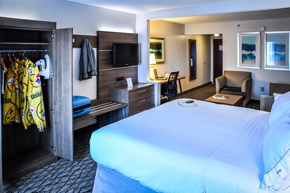 Holiday Inn Express Hotel & Suites Concord by IHG - photo 9