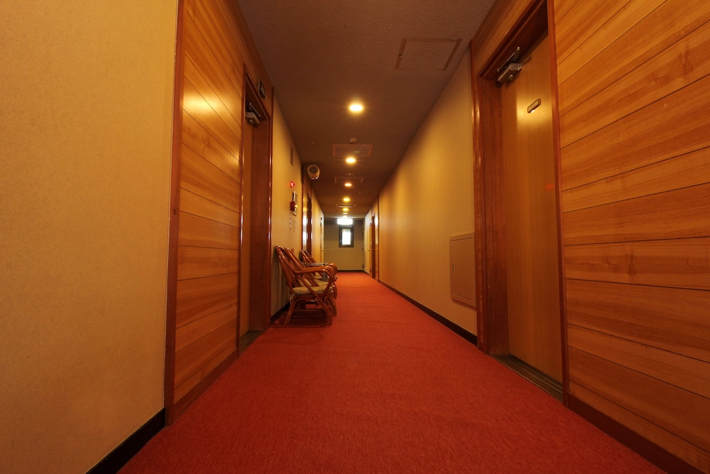 Kazan - carbon neutral hotel in Daisen