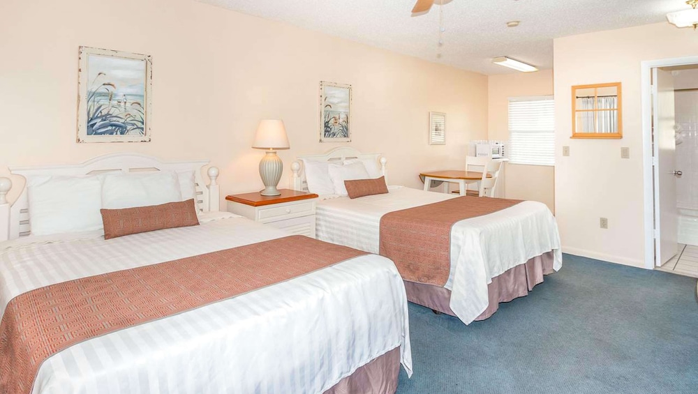 Belleair Beach Resort Motel - photo 21