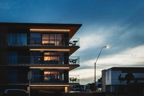 The Coomber Apartments & Studios — 4-Star Luxury Hotel in New Plymouth, New Zealand