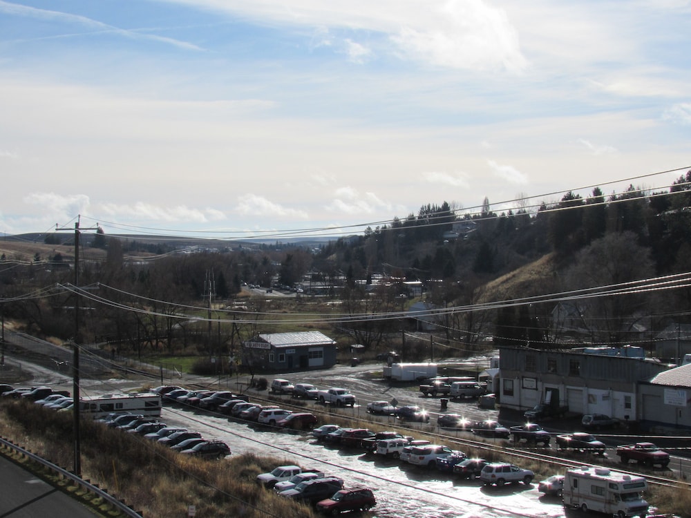 Pullman Garden Inn - photo 15