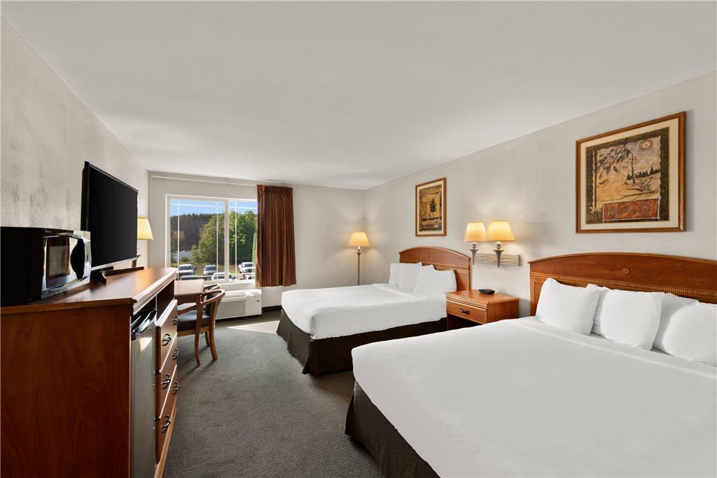 Rodeway Inn & Suites Tomahawk - photo 19