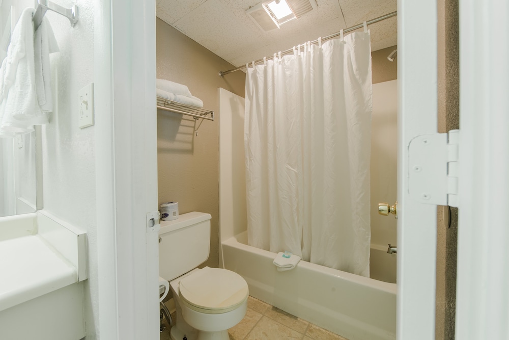 Green Valley Motel - photo 28