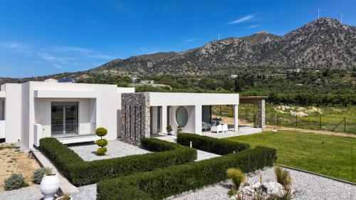 Bianca Luxury House — 4-Star Luxury Hotel in Kardamaina, Greece