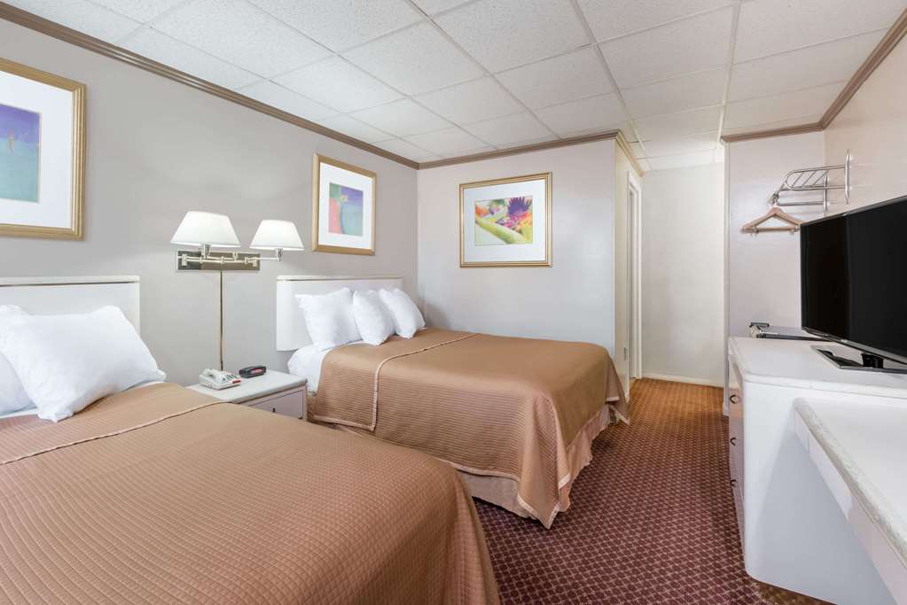 Travelodge by Wyndham Hershey - photo 12