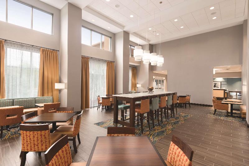 Hampton Inn & Suites Deland - photo 3