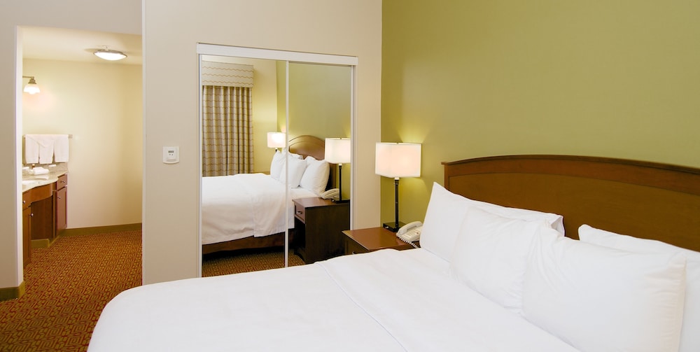 Homewood Suites by Hilton Anchorage - photo 7