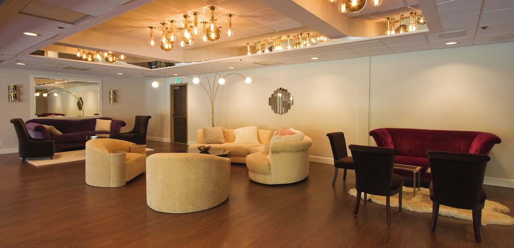 Ashland Hills Hotel & Suites - photo 59