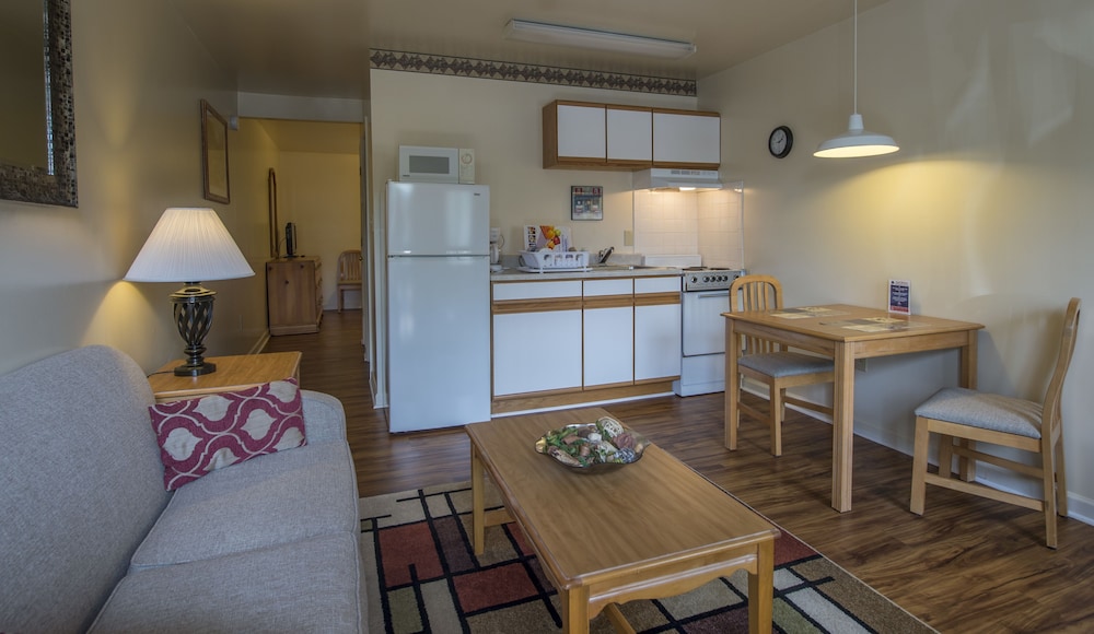 Affordable Suites Statesville - photo 31