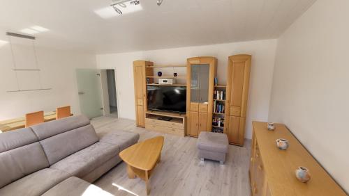 Ferienwohnung Malbergblick klassifiziert mit 4 DTV Sternen — 4-Star Luxury Hotel in Bad Ems, Germany