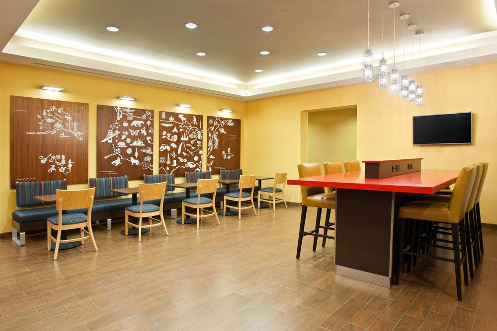 TownePlace Suites by Marriott Carlsbad - photo 20
