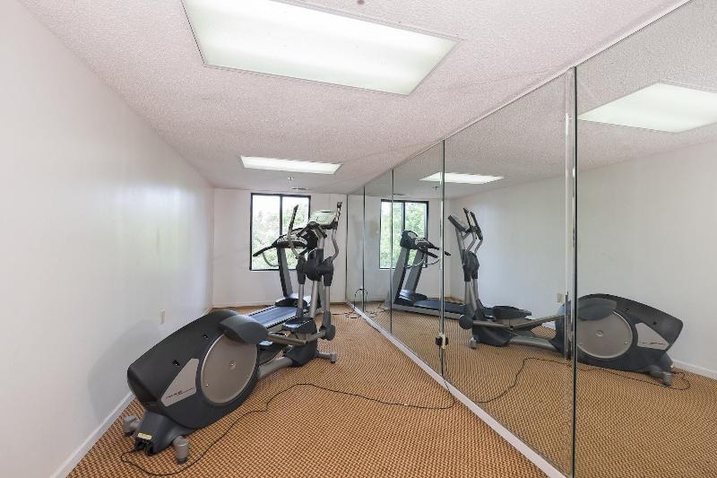 Red Roof Inn PLUS & Suites Opelika - photo 43