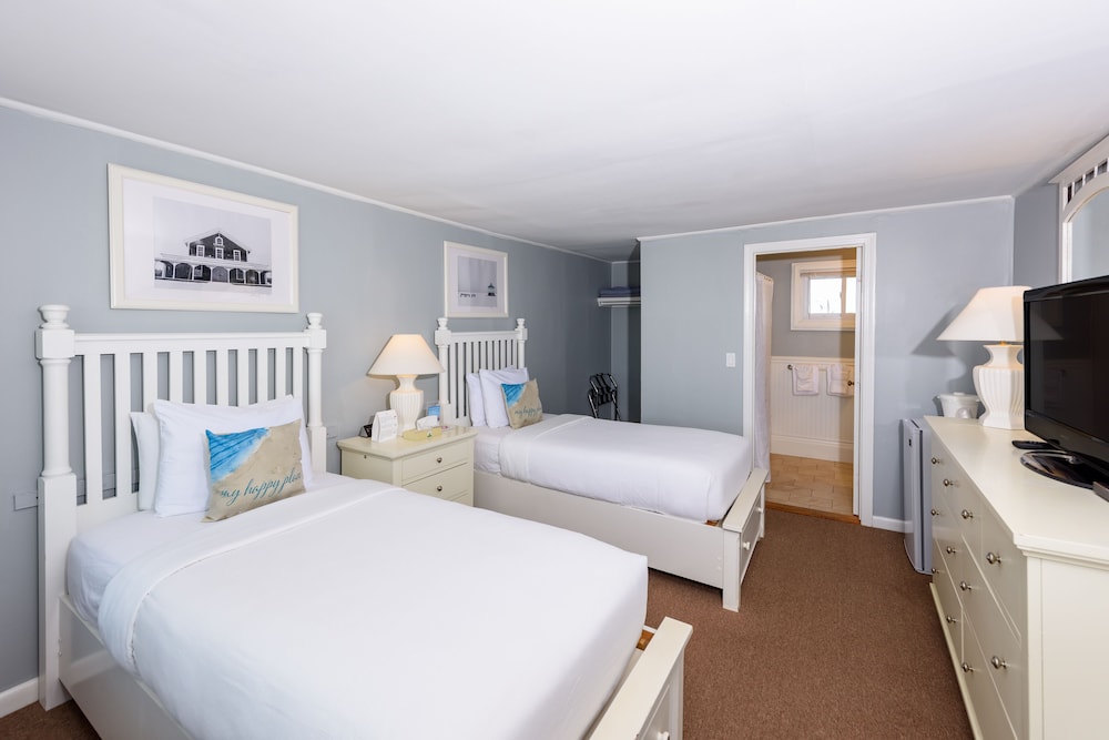 MV Surfside Hotel - photo 13