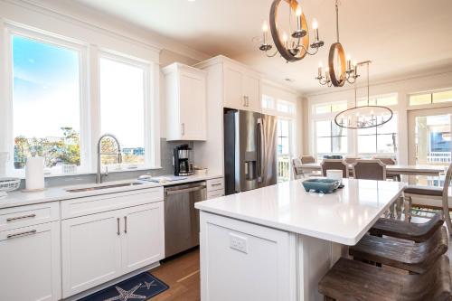 Oki Dokey by Oak Island Accommodations - photo 24
