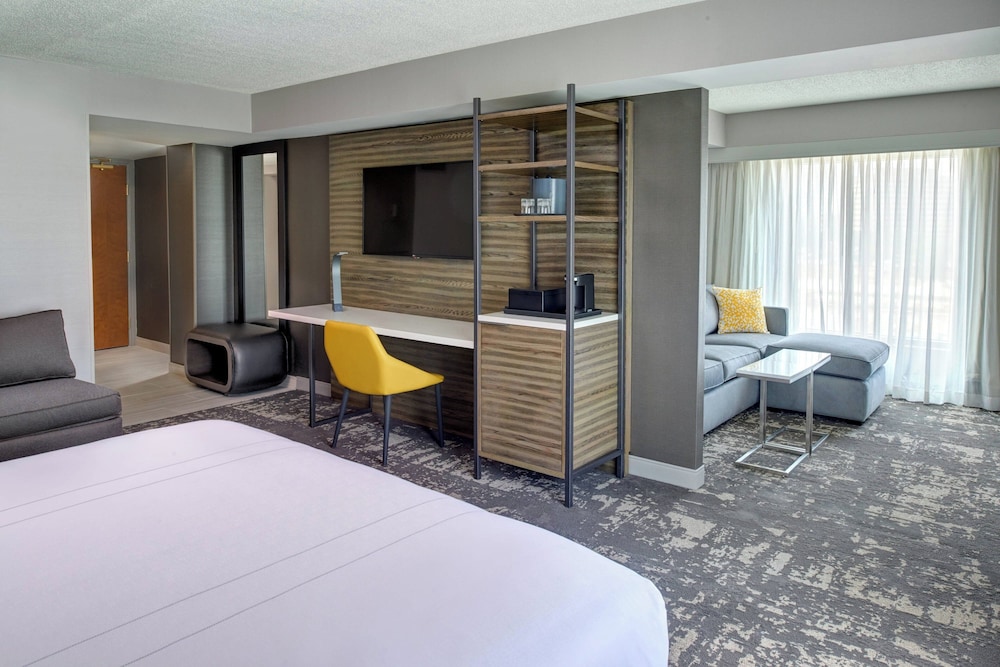 Marriott Indianapolis North - photo 21