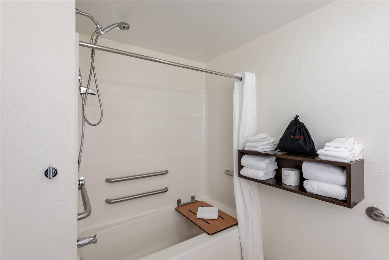 Country Inn & Suites by Radisson Findlay OH - photo 53