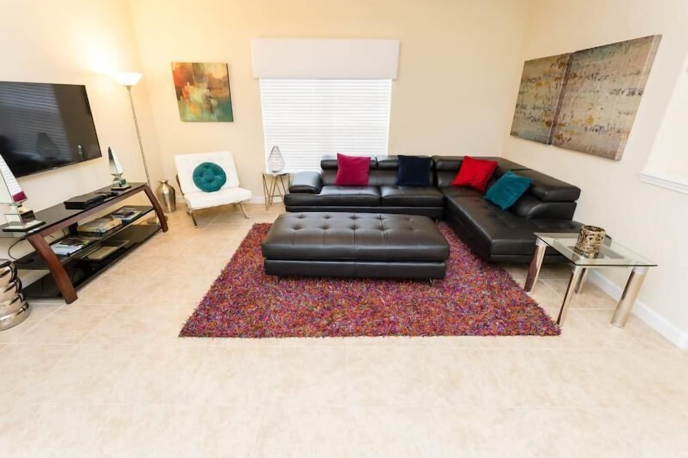 5 bedroom villa Paradise Palms Resort in Kissimmee, United States