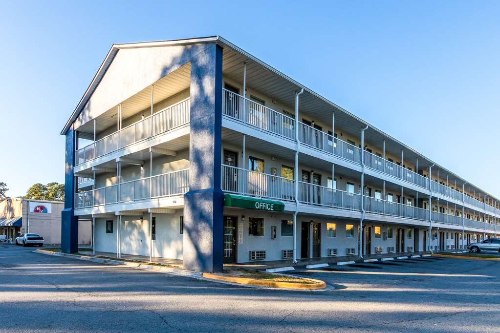 Studio 6 Extended Stay Savannah GA - photo 7