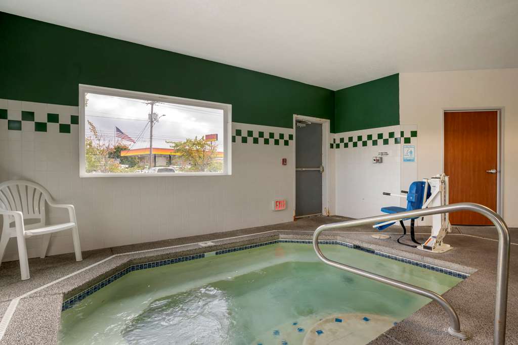 Comfort Inn & Suites Salem Northeast - photo 28