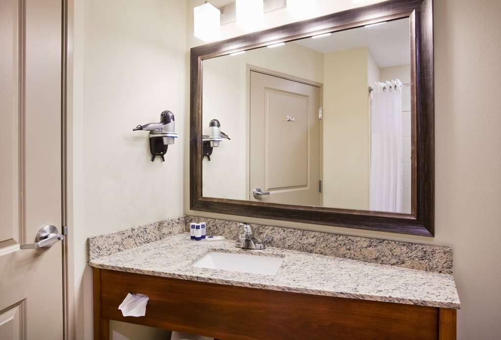 AmericInn by Wyndham DeWitt - photo 14