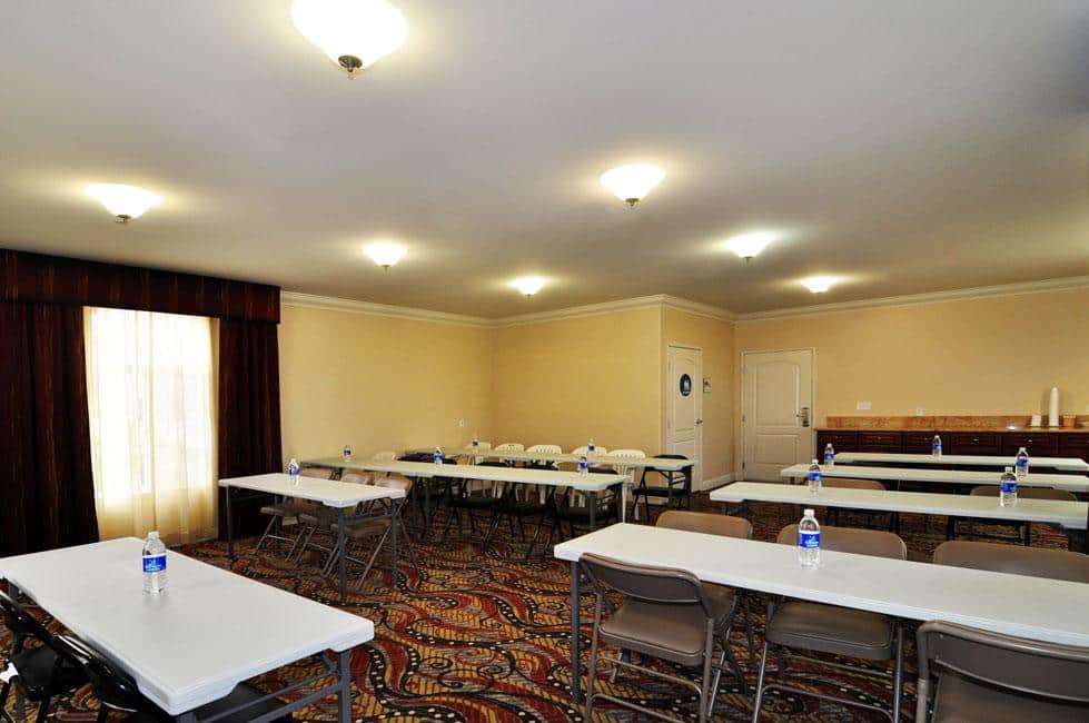 La Quinta Inn & Suites by Wyndham Moreno Valley - photo 32