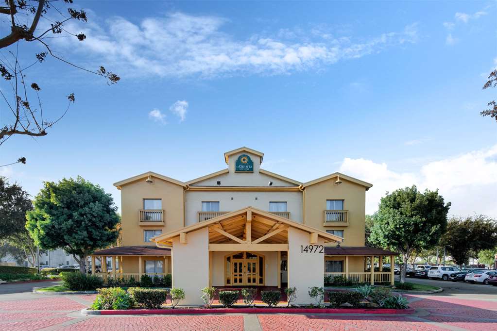 La Quinta Inn & Suites by Wyndham Irvine Spectrum - featured photo