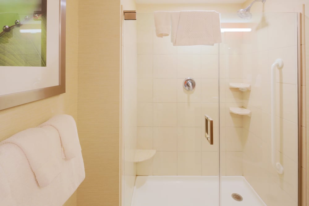 Courtyard by Marriott Boston Waltham - photo 21
