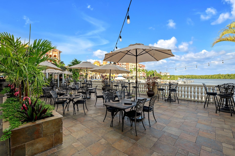 Bayfront Inn Fifth Avenue - photo 50