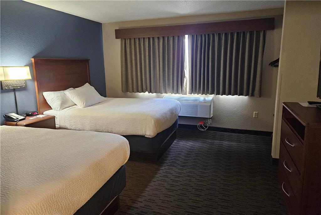 AmericInn by Wyndham Marshall - photo 9