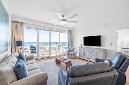 Tides 0205 - carbon neutral hotel in Destin