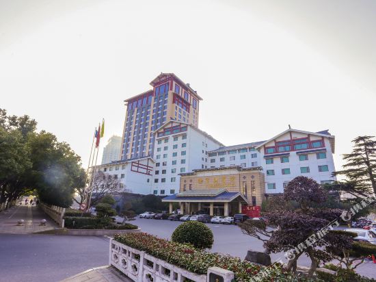 Yixing Hotel - carbon neutral hotel in Yixing
