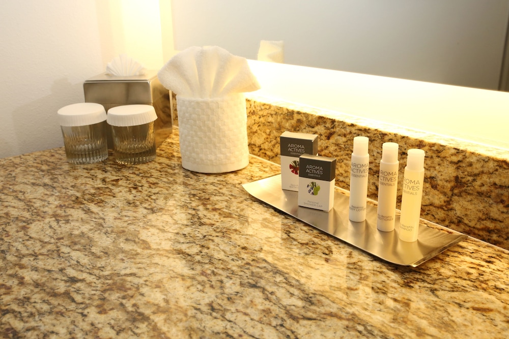DoubleTree Suites by Hilton Hotel McAllen - photo 17