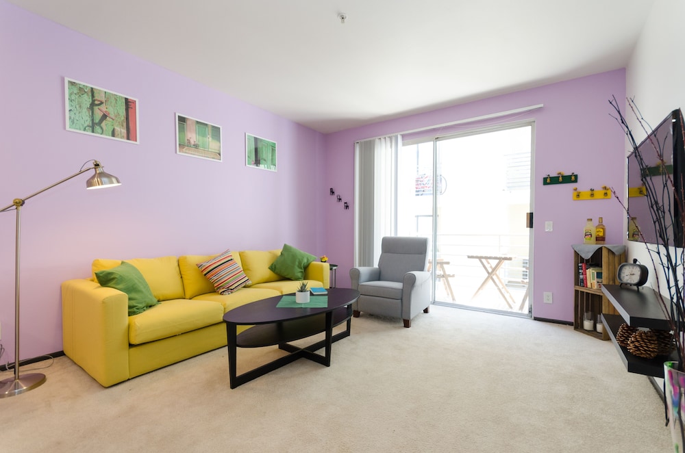 Studio City Universal Apartments — 4-Star Luxury Hotel in Los Angeles, United States