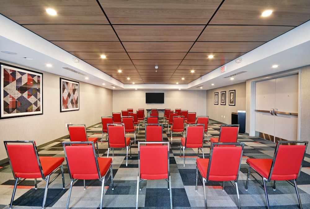 Homewood Suites by Hilton Athens Downtown University Area - photo 37