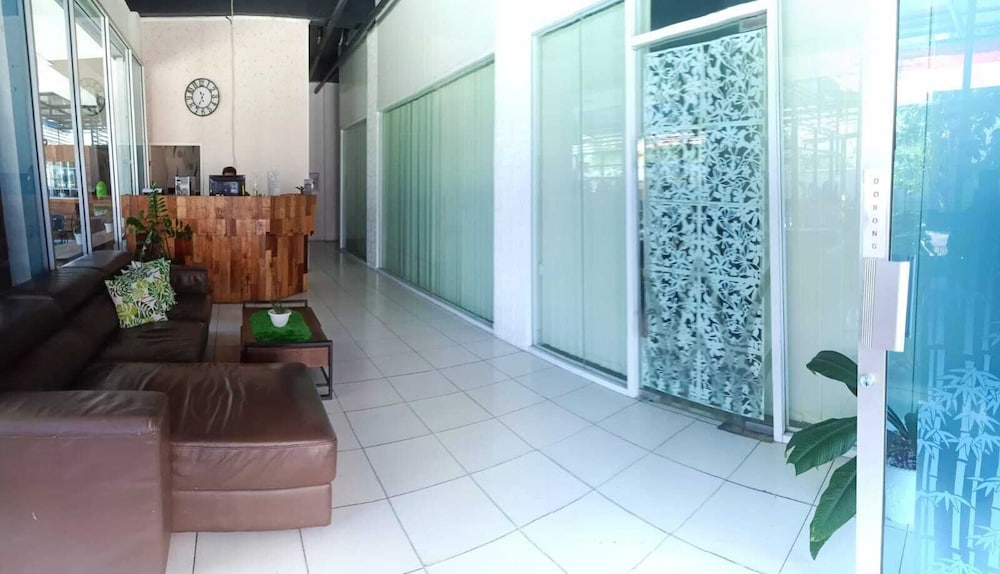 Penginapan Mutiara Syariah in Bukittinggi, Indonesia