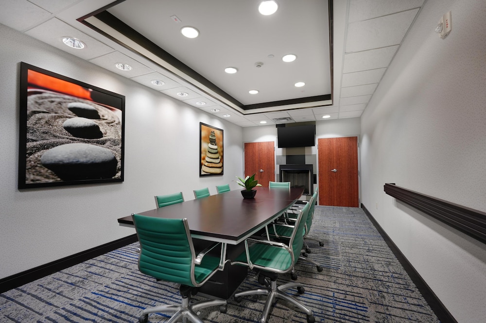 Hampton Inn & Suites Tulsa Tulsa Hills - photo 41