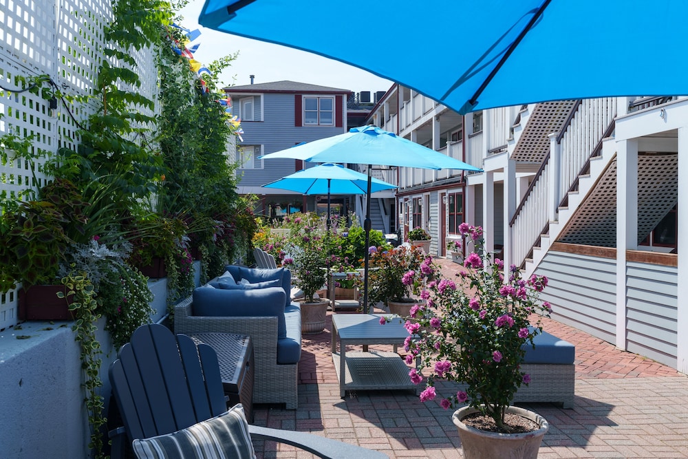 MV Surfside Hotel - photo 73